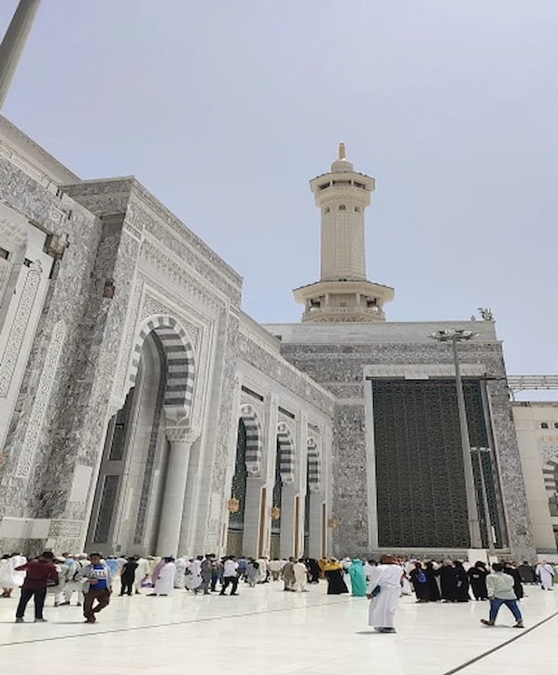 Omra Août 2026 2 semaines – Chaima Tourisme